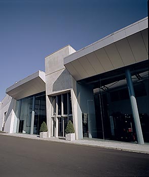 Moderno halfopen aluminium poort - Elox International